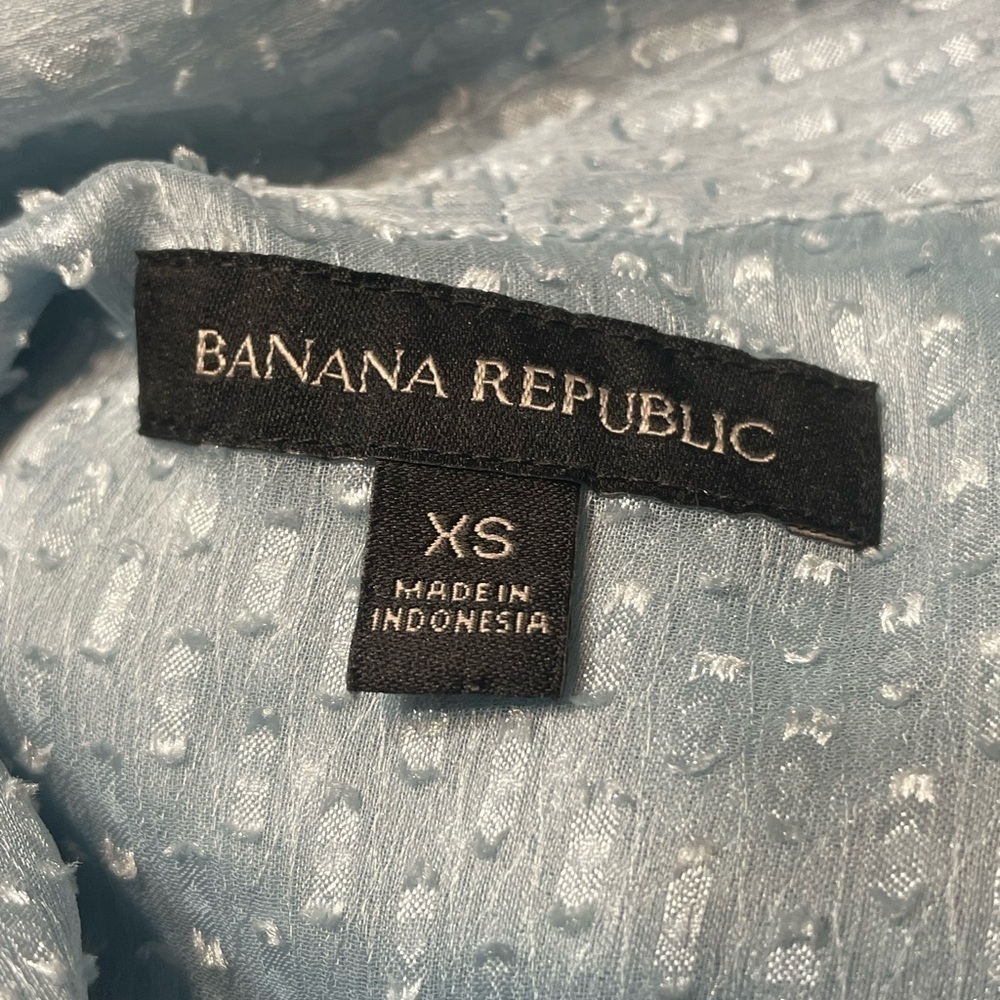 Banana Republic Swiss Dot Blouse - Picture 5 of 5